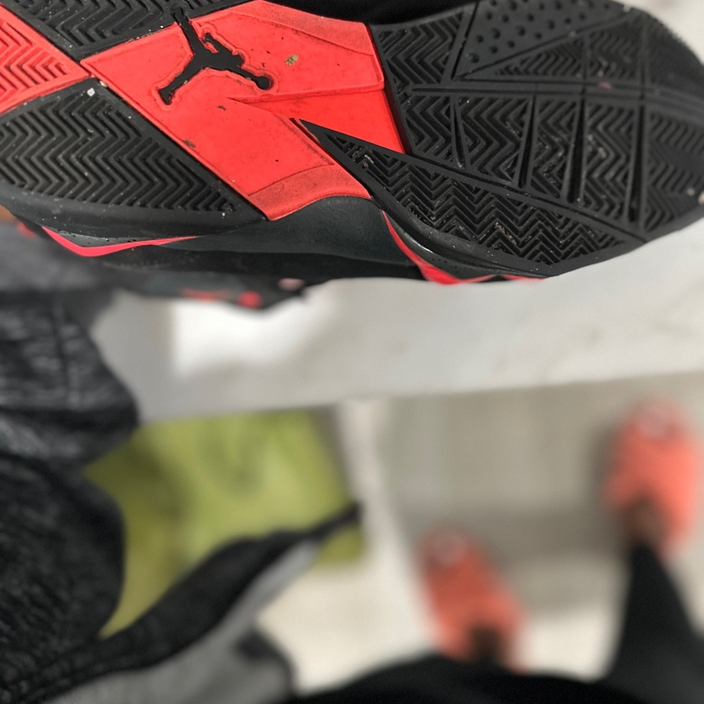 Nike Air Jordan True Flight Infrared 23 - Picture 7 of 7